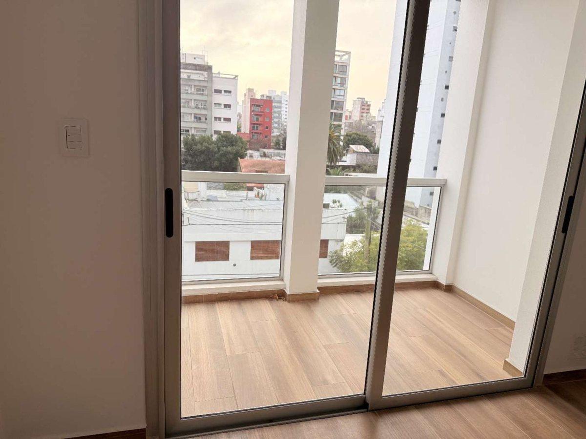 Foto de DEPARTAMENTO MONOAMBIENTE EN VENTA - LA PLATA, imagen 2