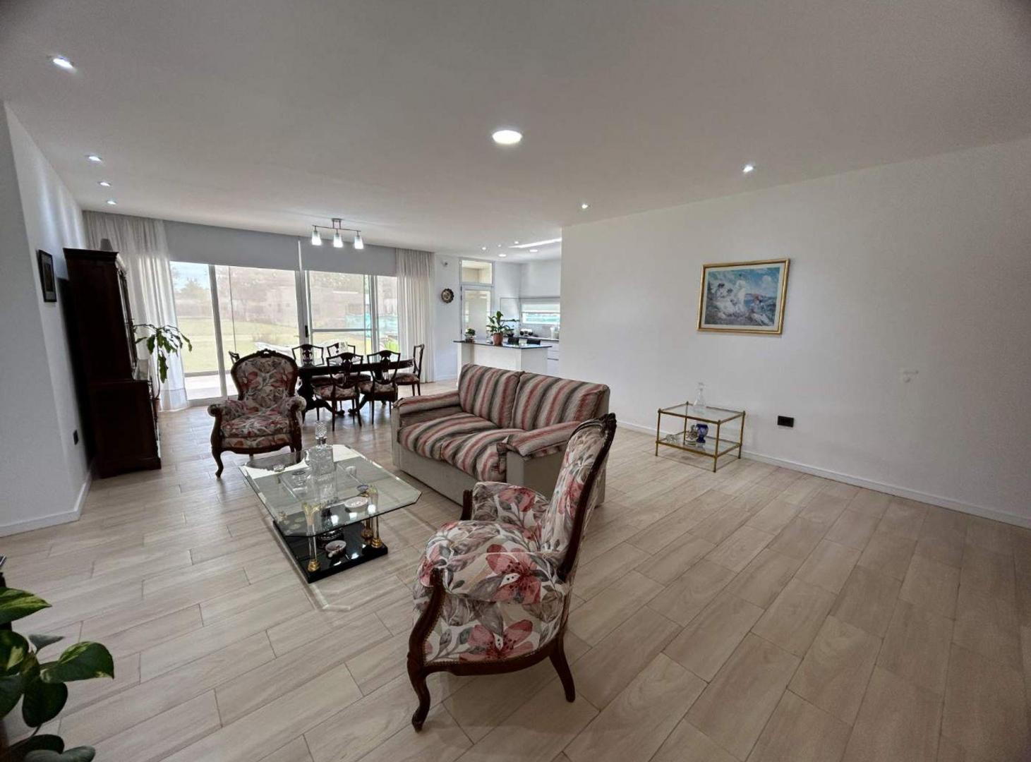 Foto de Casas en Venta en Haras del Sur II, imagen 4