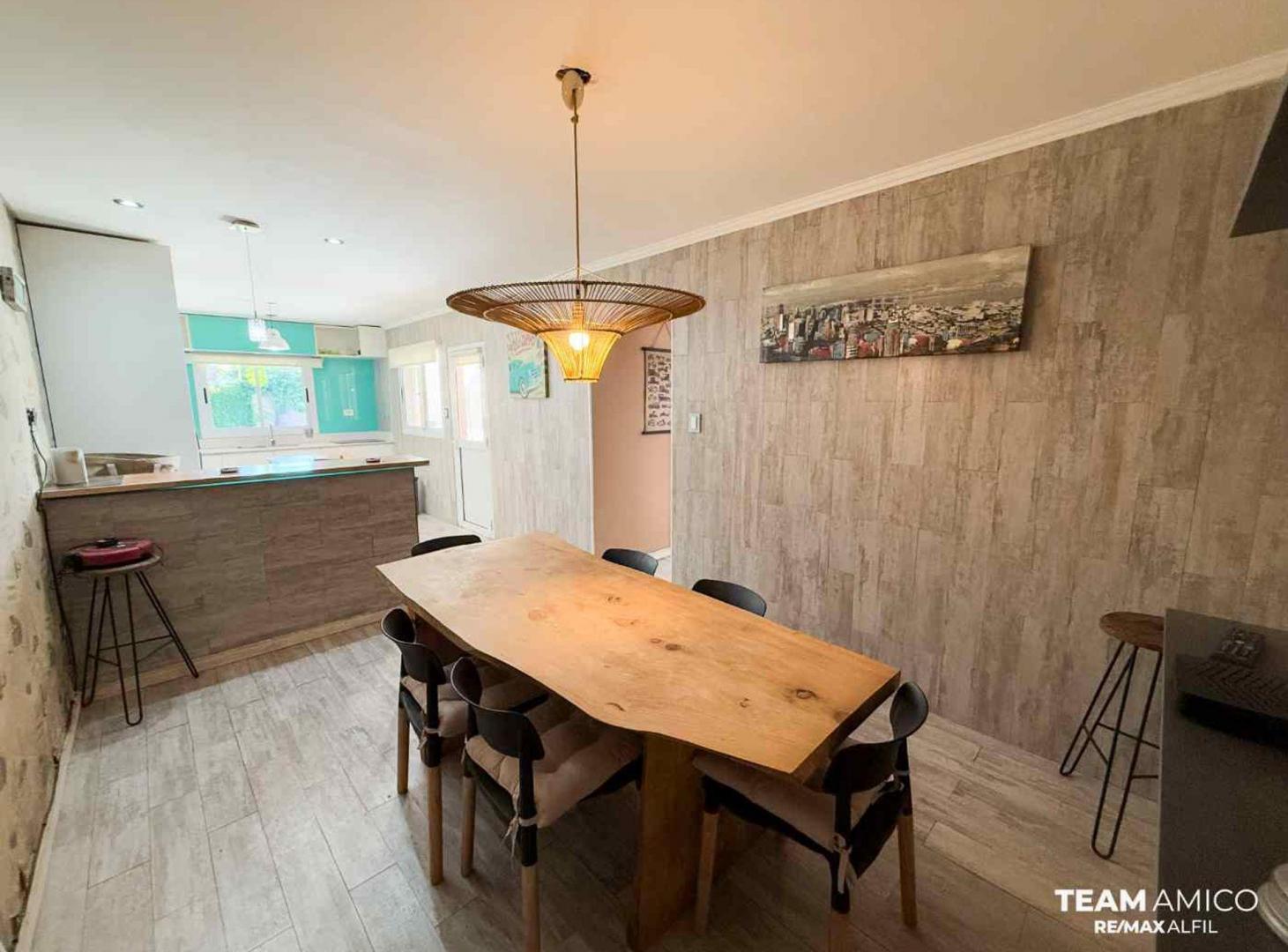 Foto de Casa 3 dormitorios en venta La Plata + pileta, imagen 3