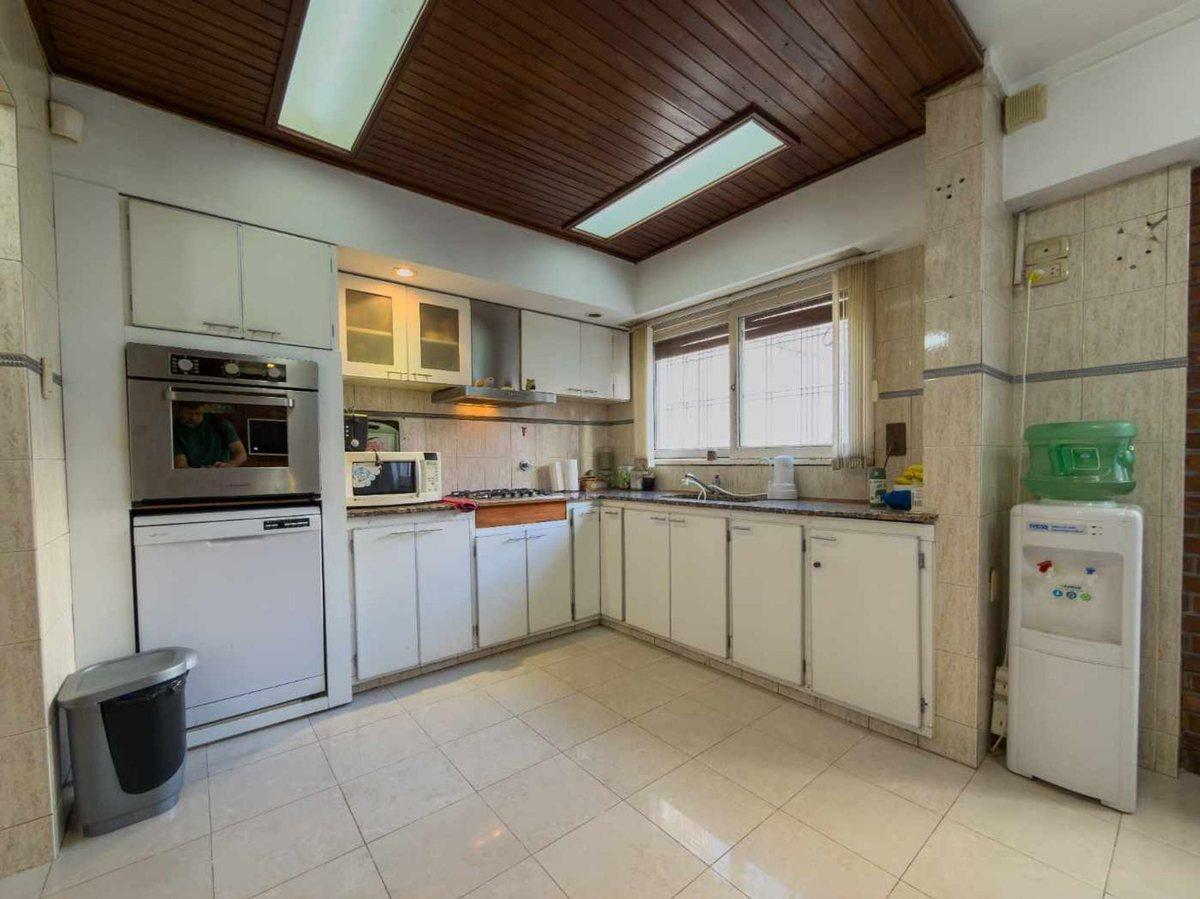 Foto de Casa a la venta en La Plata, imagen 5