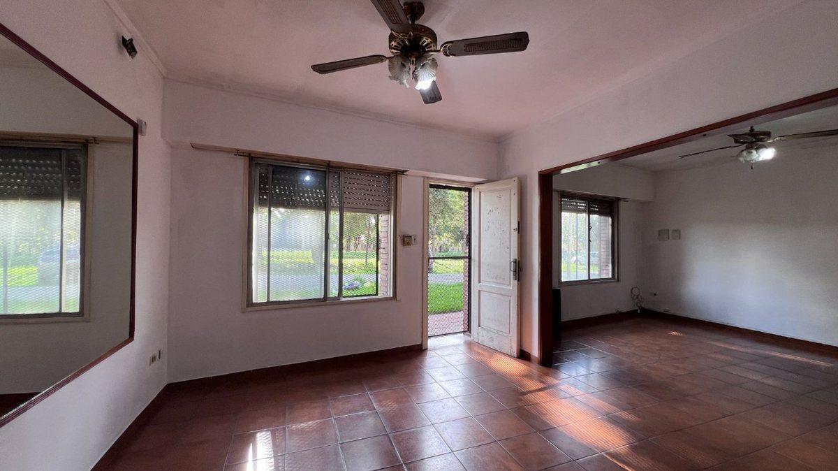 Foto de CASA EN PH EN VENTA 3 DOMRITORIOS AL FRENTE, imagen 2