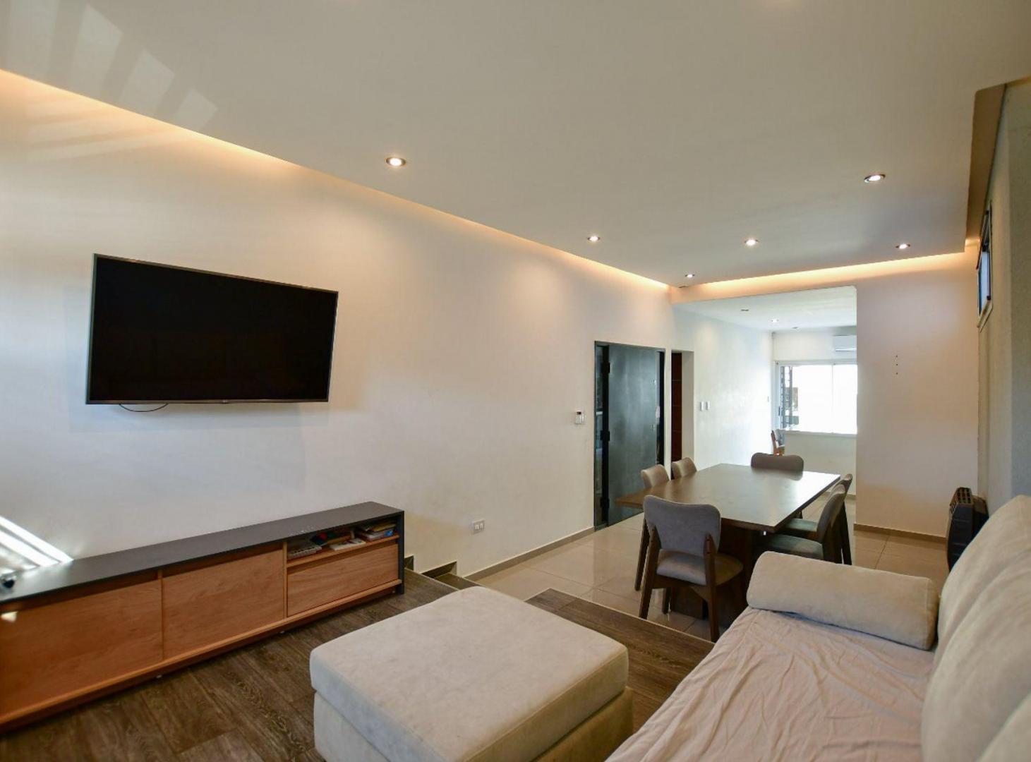 Foto de CASA EN VENTA LA PLATA, imagen 1