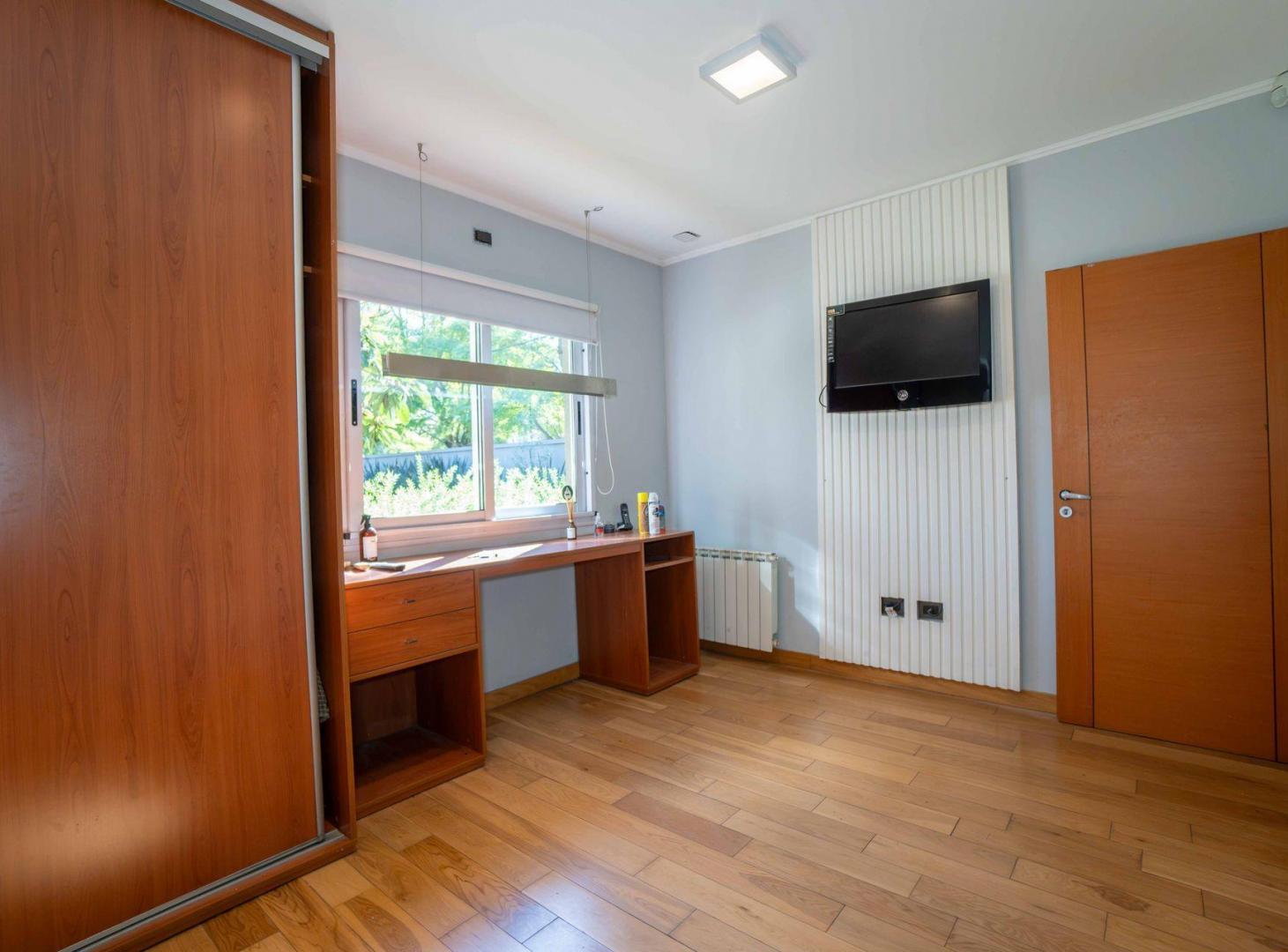 Foto de Casa en venta en La Plata, imagen 4