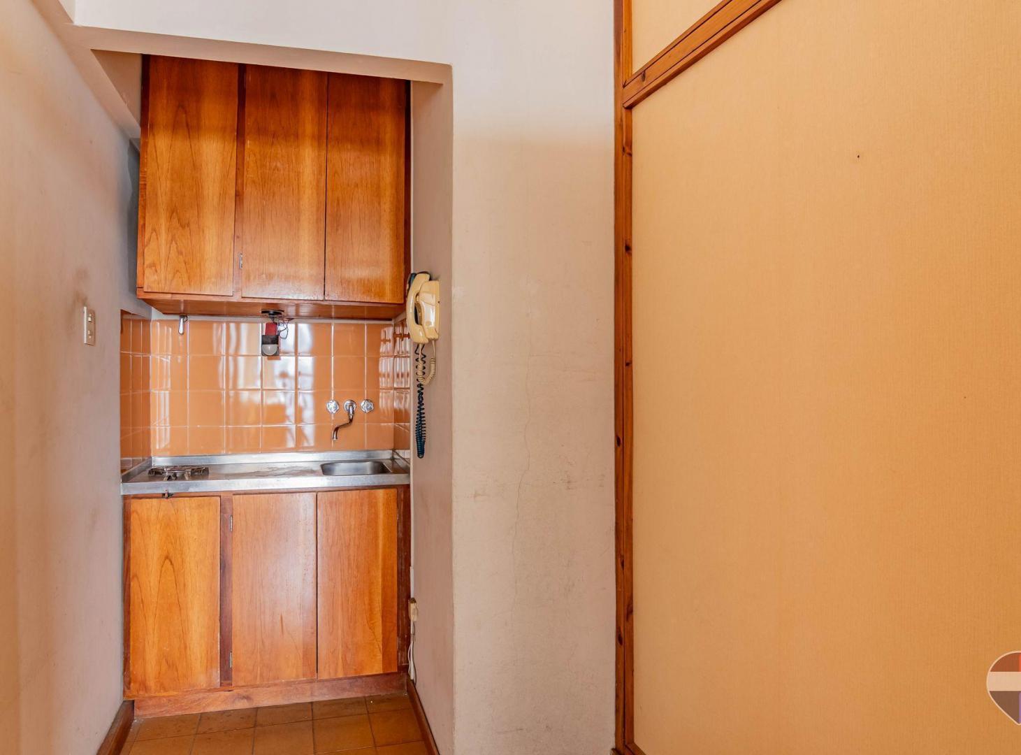 Foto de OFICINA EN VENTA EN LA PLATA, imagen 3