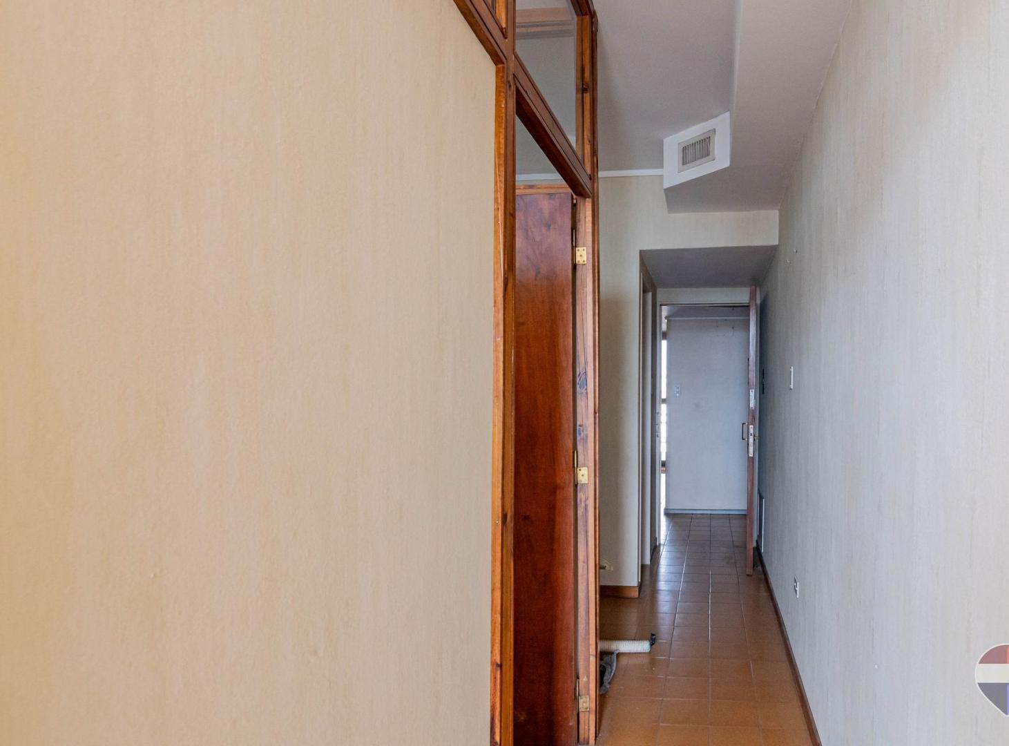 Foto de OFICINA EN VENTA EN LA PLATA, imagen 5