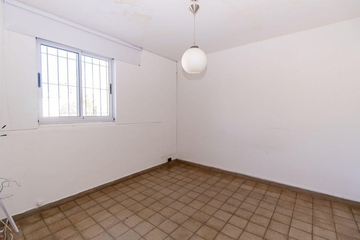 Foto de CASA EN VENTA CON COCHERA LA PLATA, imagen 5