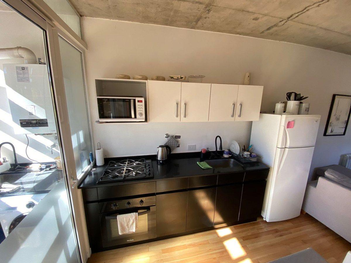 Foto de DEPARTAMENTO EN VENTA CON TERRAZA PRIVADA LA PLATA, imagen 2