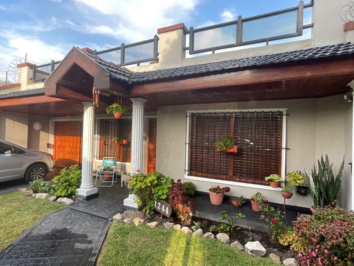 Foto de CASA EN VENTA QUILMES, imagen 5