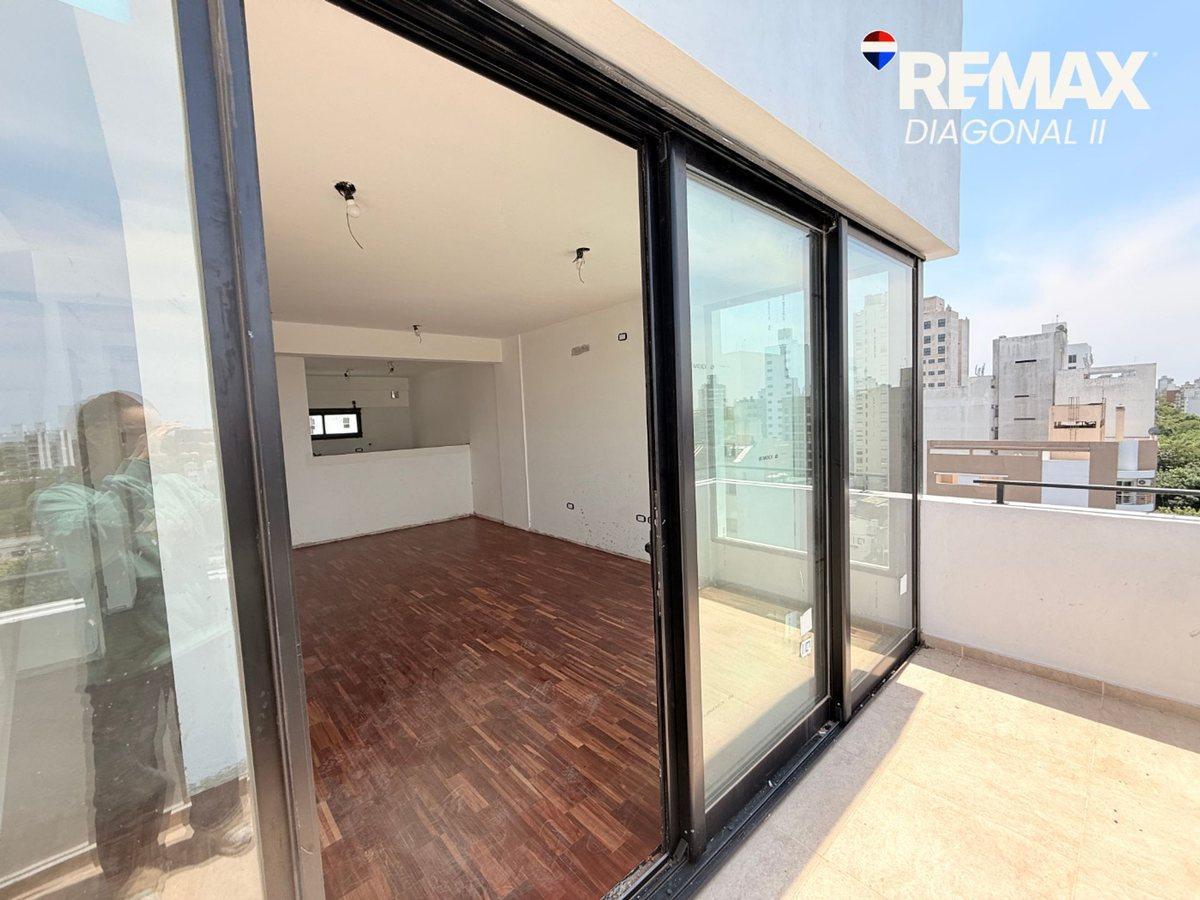 Foto de DEPARTAMENTO DUPLEX EN VENTA LA PLATA, imagen 1
