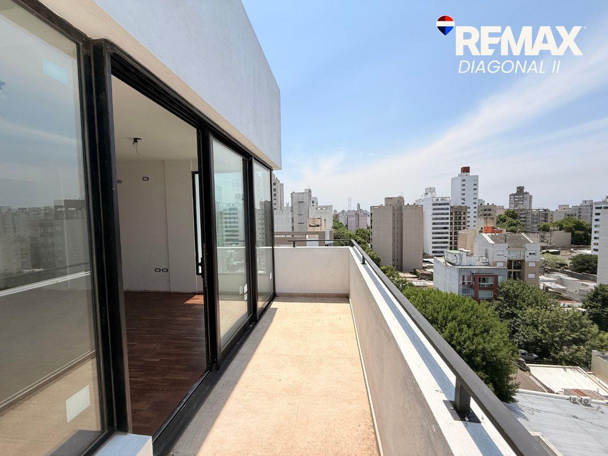 Foto de DEPARTAMENTO DUPLEX EN VENTA LA PLATA, imagen 3