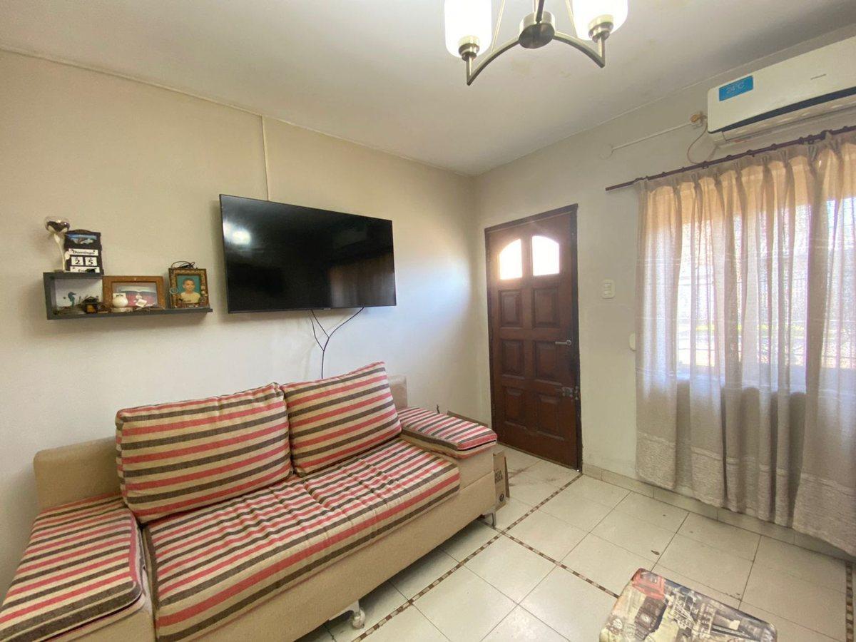 Foto de CASA EN VENTA - LOS HORNOS, imagen 1