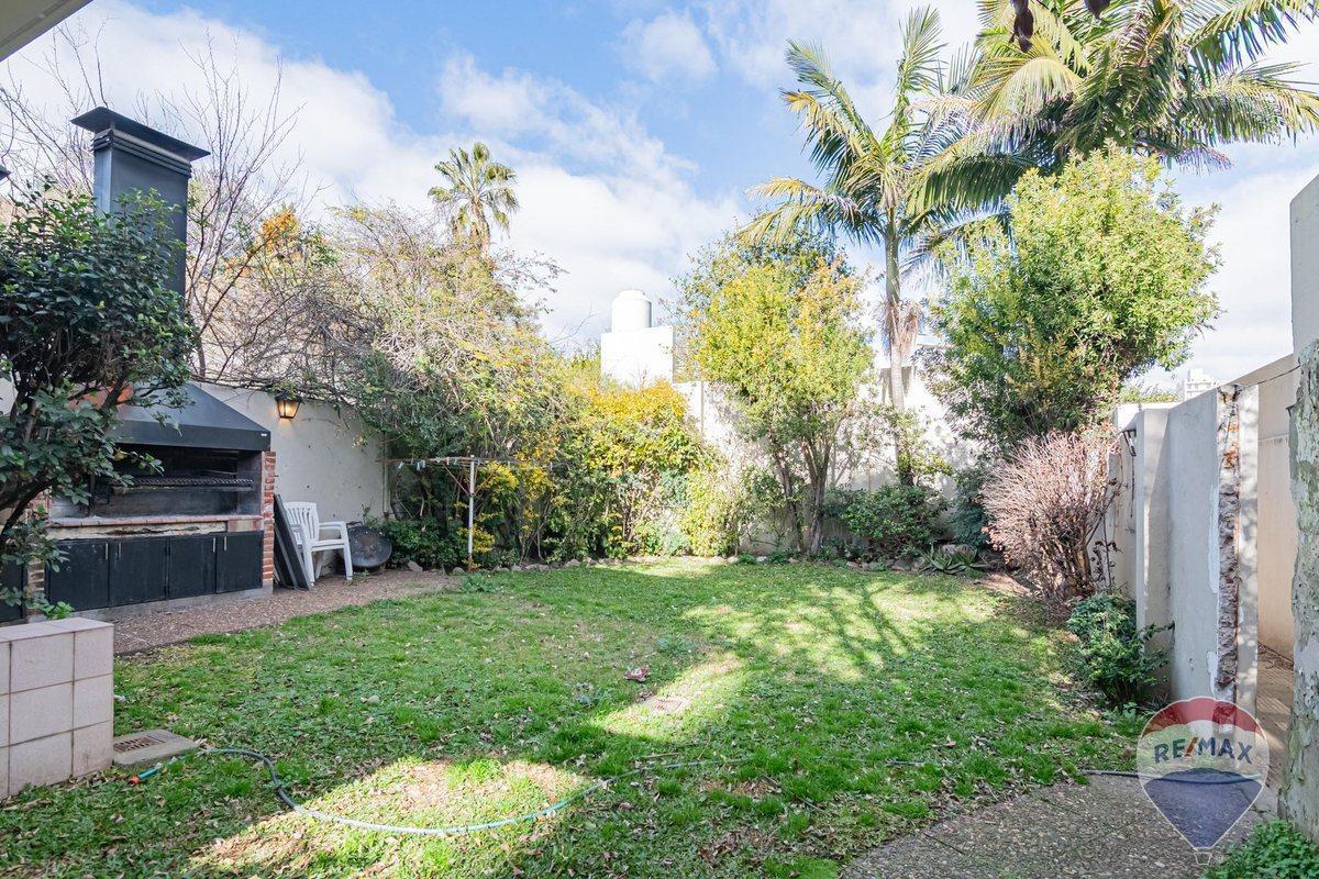 Foto de Lote en venta La Plata U/C2, imagen 2