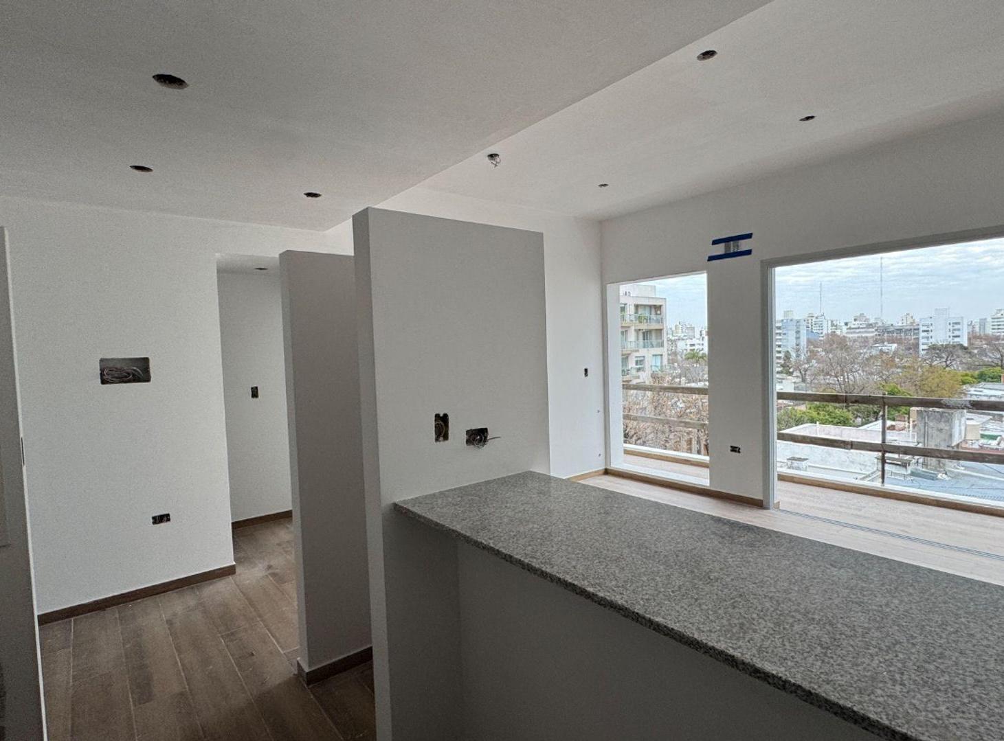 Foto de VENTA 1 dormitorio con balcón PISO 4 en LA PLATA, imagen 4