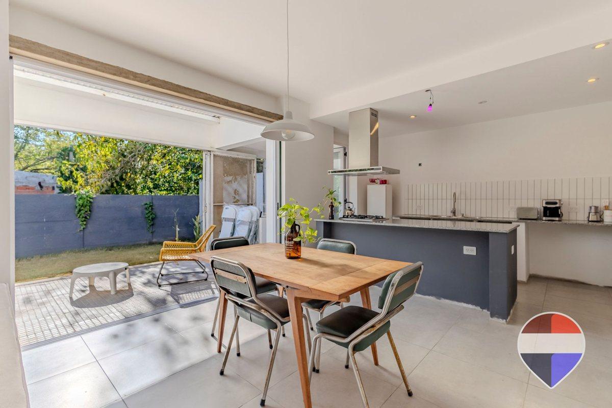 Foto de CASA EN VENTA EN LA PLATA, imagen 4