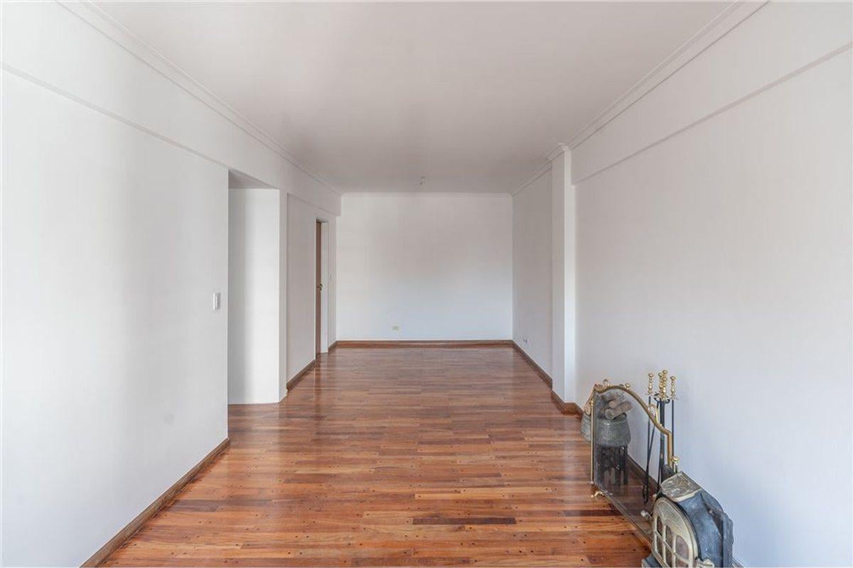 Foto de Venta depto. 4 amb. dependencias, Avellaneda, imagen 1