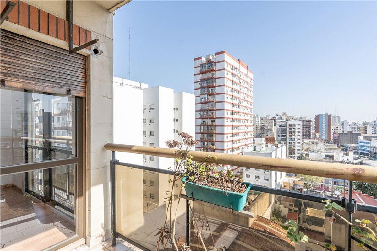 Foto de Venta depto. 4 amb. dependencias, Avellaneda, imagen 4