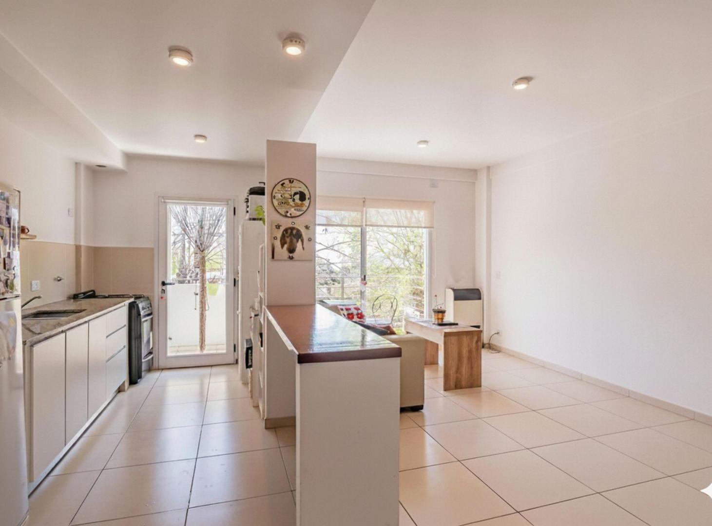 Foto de DEPARTAMENTO EN VENTA LA PLATA, imagen 1