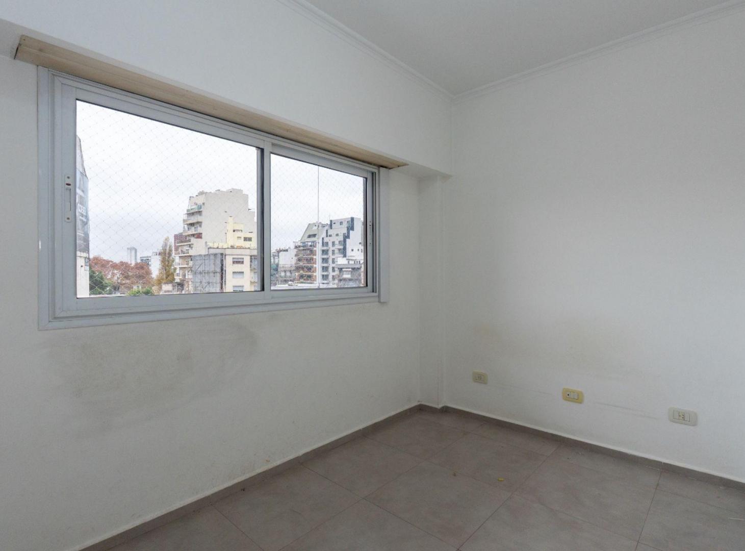 Foto de VENTA MONOAMBIENTE DIVISIBLE 41M2 FLORESTA, imagen 3