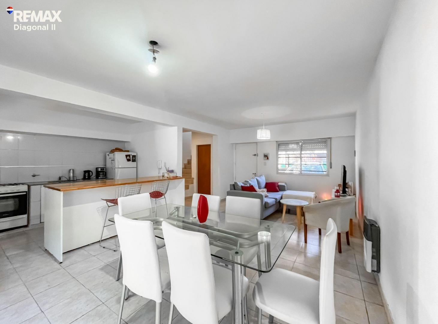 Foto de Duplex en Vta, 2 dorm. Melchor Romero. La Plata, imagen 1