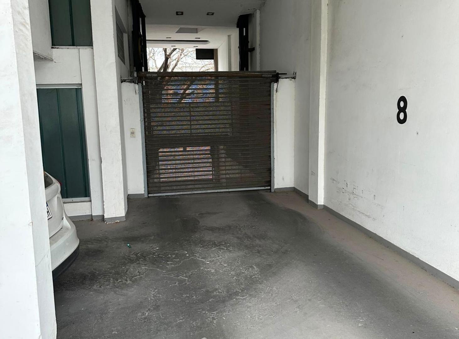 Foto de Cochera en venta en La Plata, imagen 2