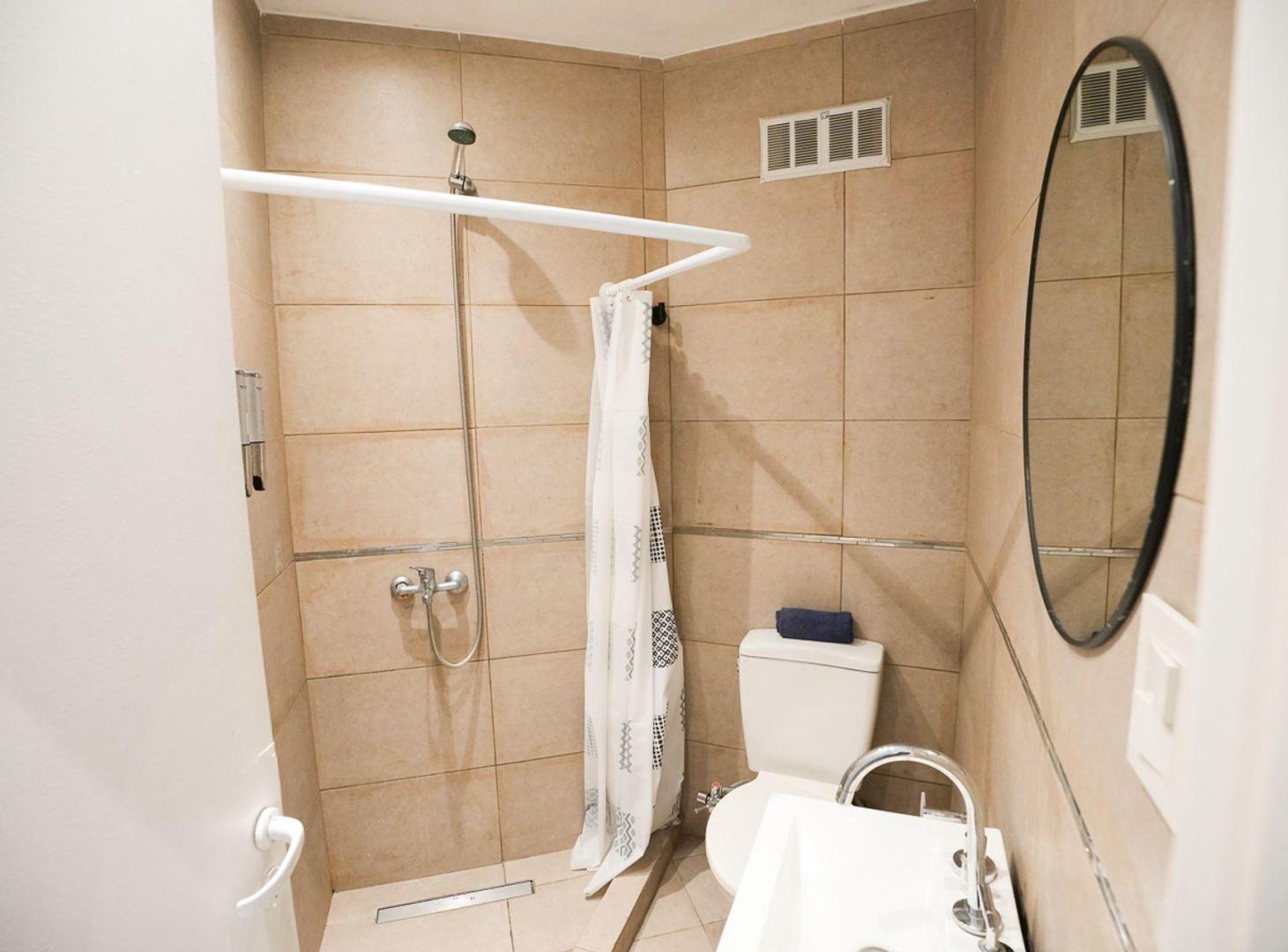 Foto de DEPARTAMENTO EN VENTA EN LA PLATA 1 DORMITORIO, imagen 3