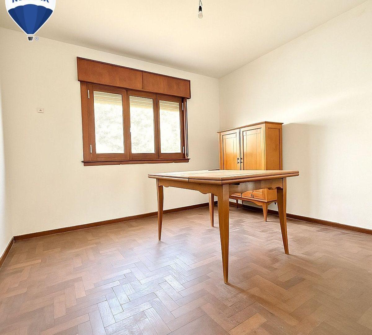Foto de CASA 4 ambientes EN VENTA BERAZATEGUI lote 300m2, imagen 3