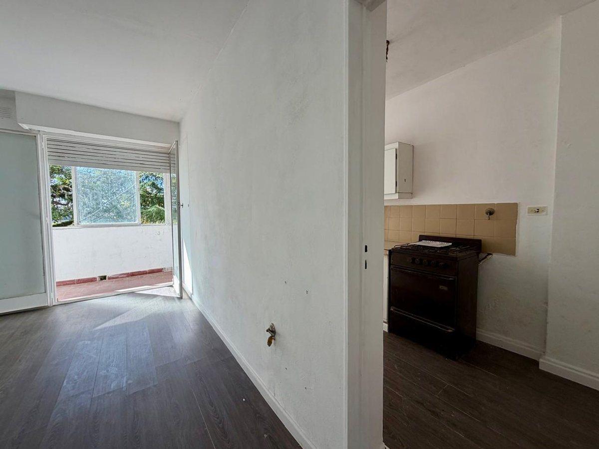 Foto de Venta departamento 2 dormitorios y balcon La Plata, imagen 4