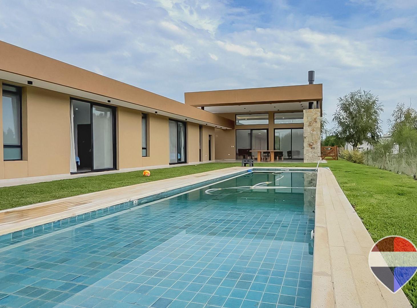 Foto de Casa en Alquiler en Haras del Sur II, imagen 4