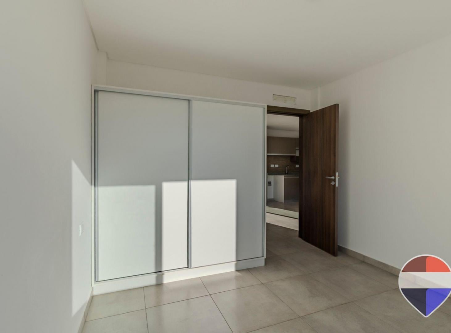 Foto de VENTA Departamento 2 ambientes BERAZATEGUI, imagen 5