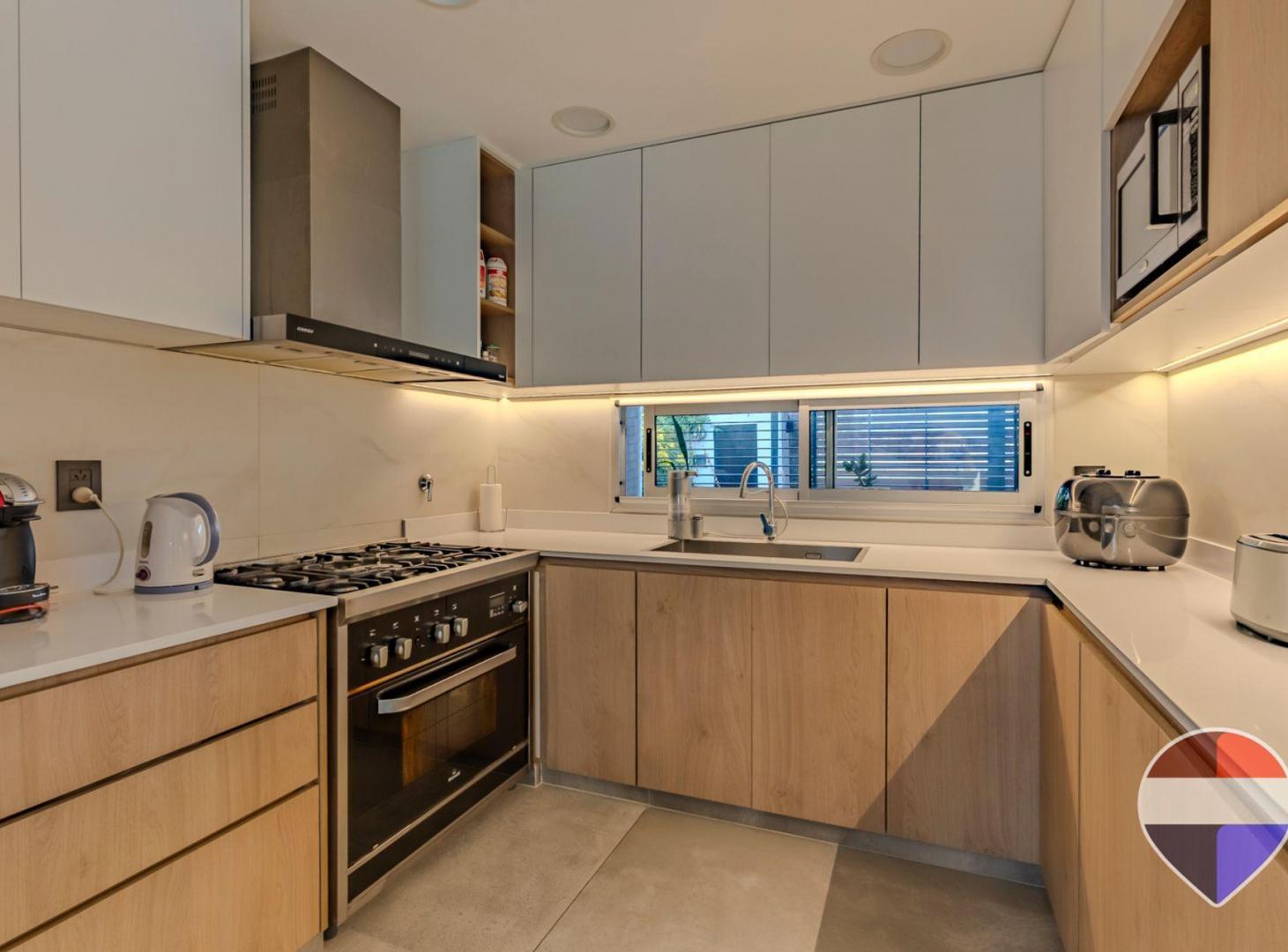 Foto de CASA EN VENTA EN City Bell, imagen 2