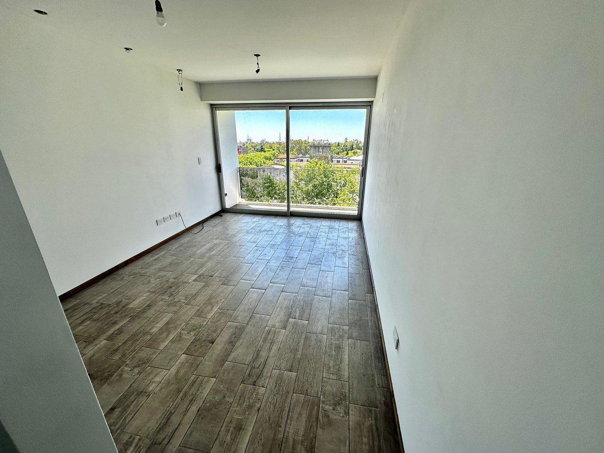 Foto de MONOAMBIENTE EN VENTA EN LA PLATA, imagen 2