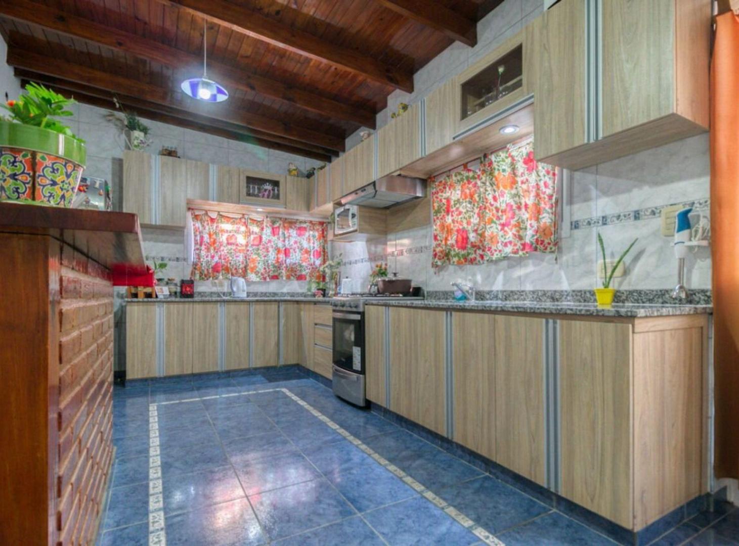 Foto de Casas en Venta en La Plata, imagen 2