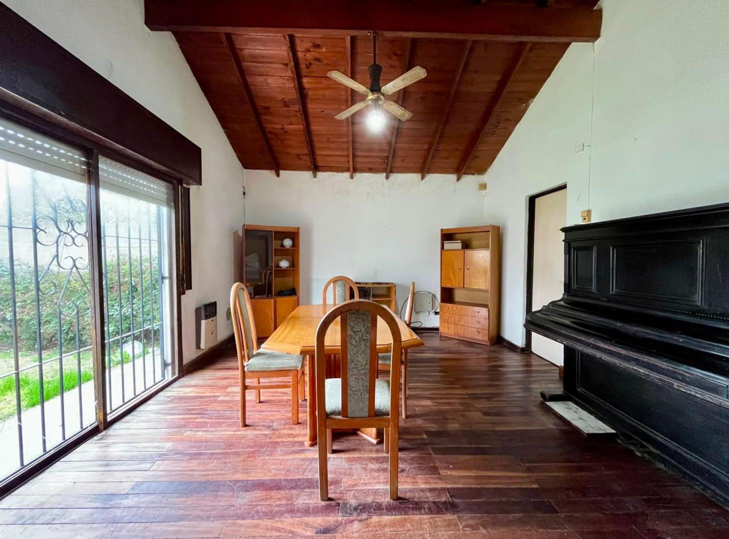 Foto de CASA EN VENTA LA PLATA BARRIO MONASTERIO, imagen 2