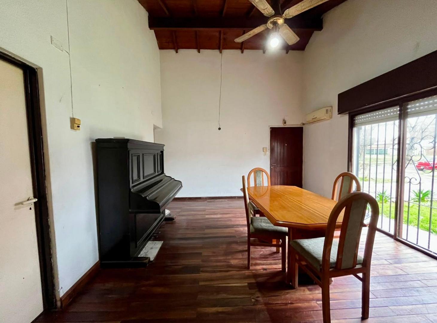 Foto de CASA EN VENTA LA PLATA BARRIO MONASTERIO, imagen 1