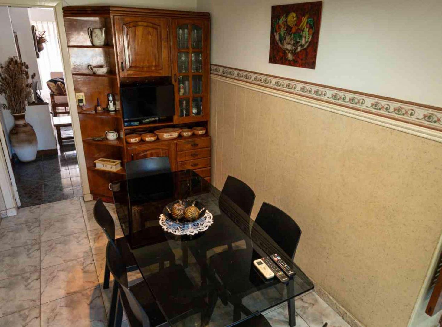 Foto de CASA EN VENTA BERAZATEGUI, PLATANOS, imagen 3