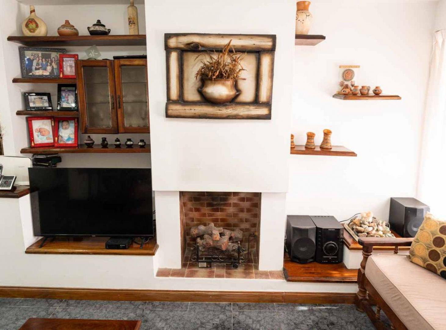 Foto de CASA EN VENTA BERAZATEGUI, PLATANOS, imagen 1