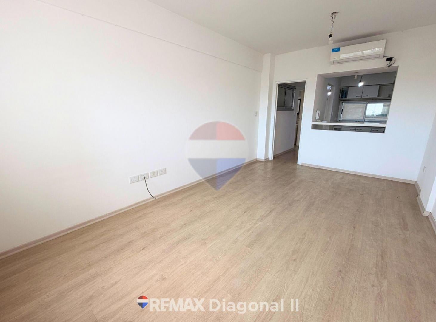 Foto de Monoambiente en venta plaza belgrano 12 y 39, imagen 1