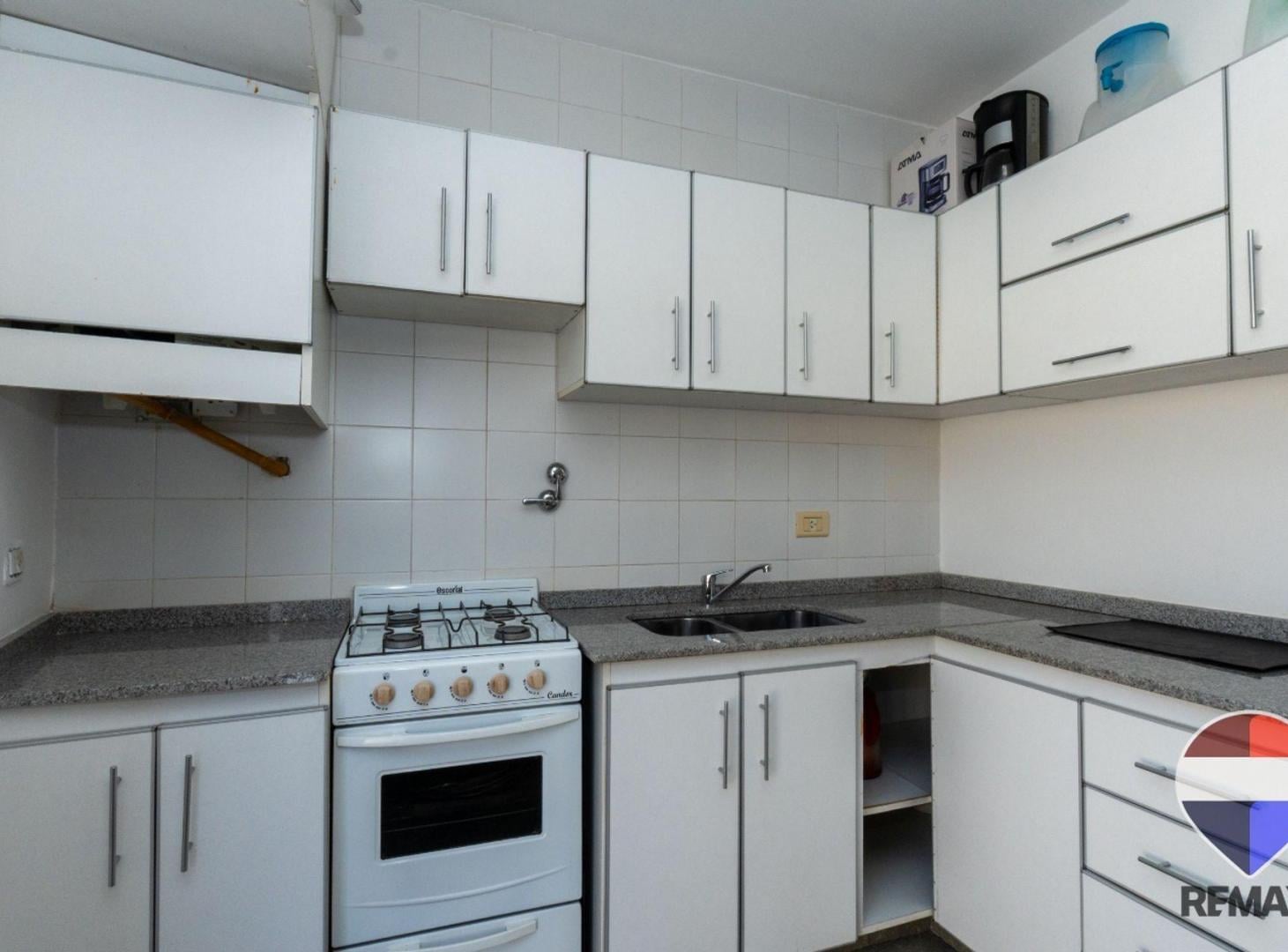 Foto de VENTA AMPLIO DEPTO 4 AMB - PARQUE PATRICIOS, imagen 3
