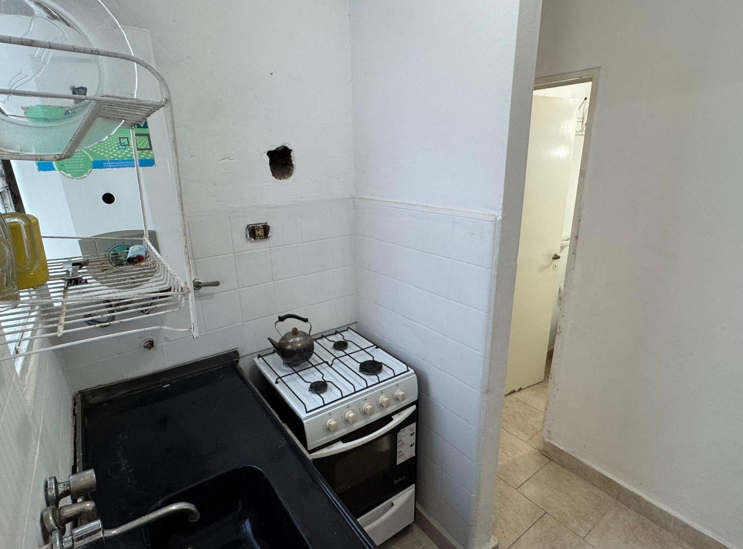 Foto de VENTA DEPARTAMENTO APTO BANCO 2 AMBIENTES LA PLATA, imagen 3
