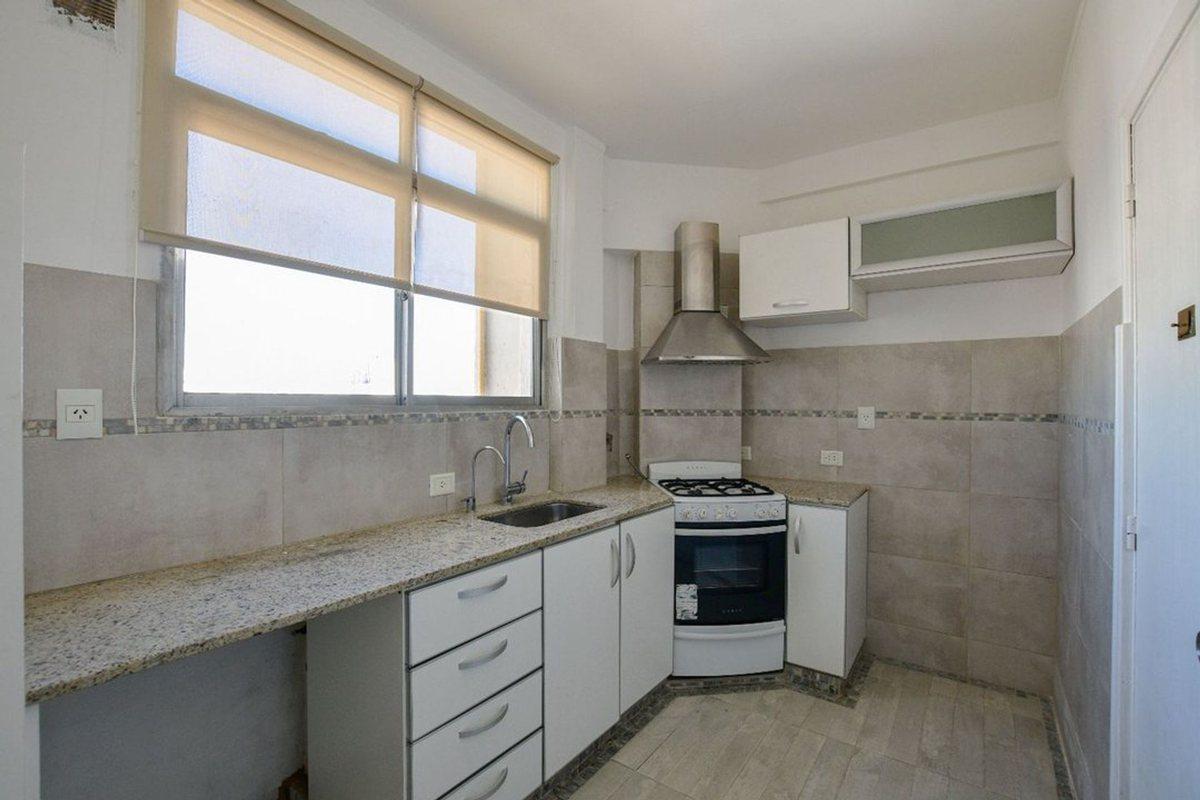 Foto de DEPARTAMENTO EN VENTA LA PLATA, imagen 3