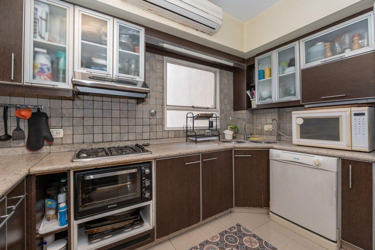 Foto de Venta triplex 5 amb Terraza par. ascensor Urquiza, imagen 4