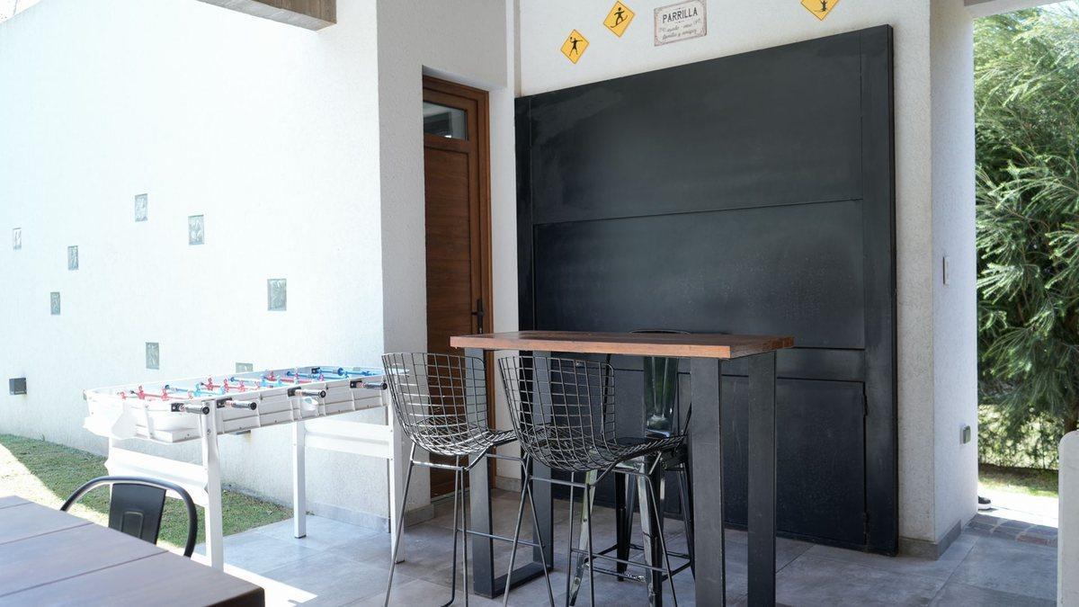 Foto de Casa en venta en Haras del Sur con Pileta, imagen 1