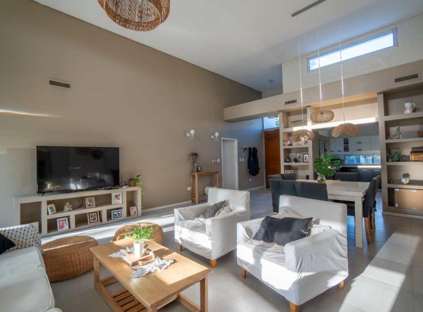Foto de CASA EN VENTA EN EL QUIMILAR CITY BELL, imagen 1