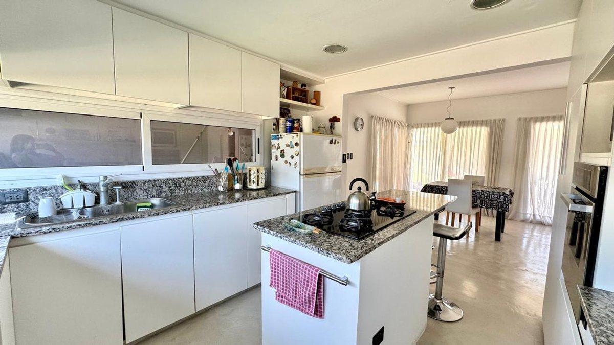 Foto de CASA EN VENTA EN CITY BELL, imagen 3