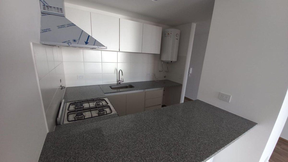 Foto de MONOAMBIENTE EN VENTA LA PLATA OBRA, imagen 4