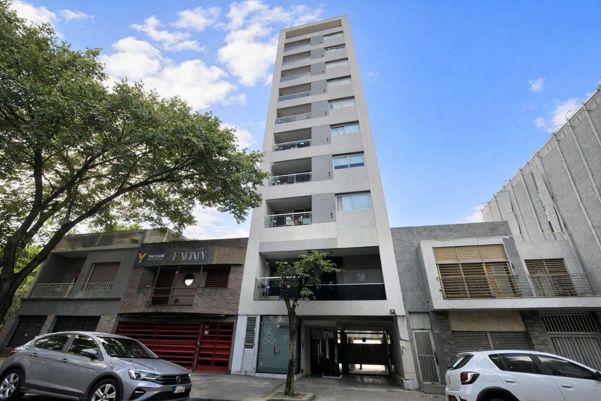 Foto de Oficina en venta en La Plata (Opcional Cochera), imagen 2