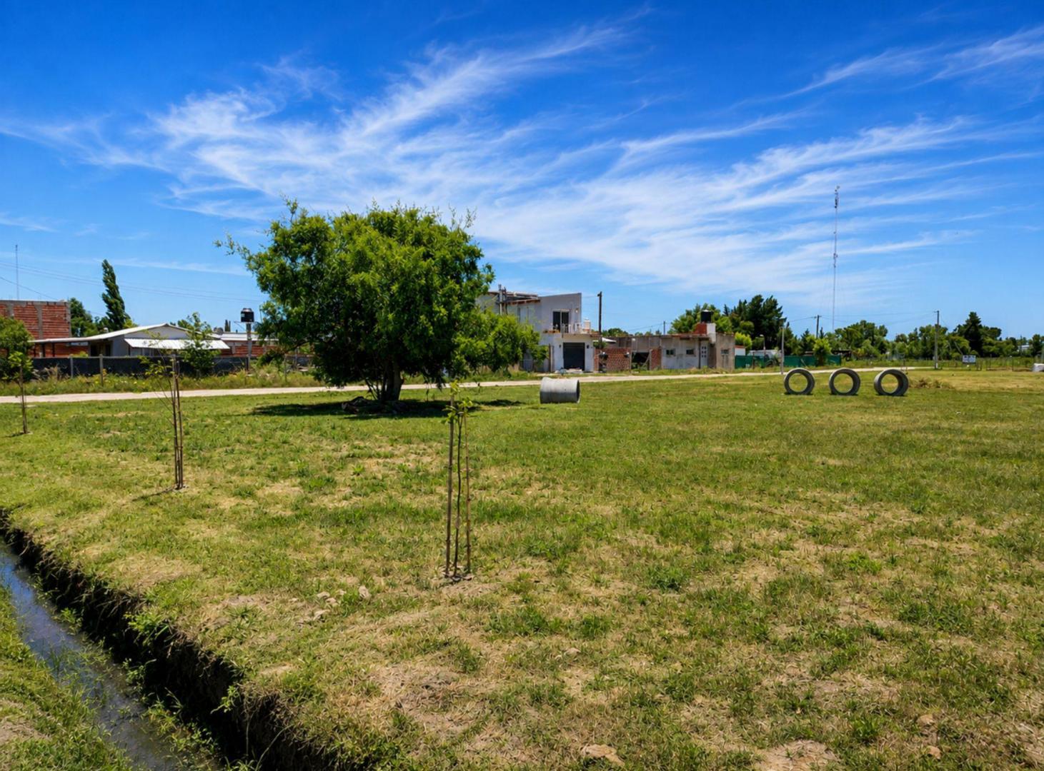 Foto de Venta lote con escritura La Plata, imagen 1