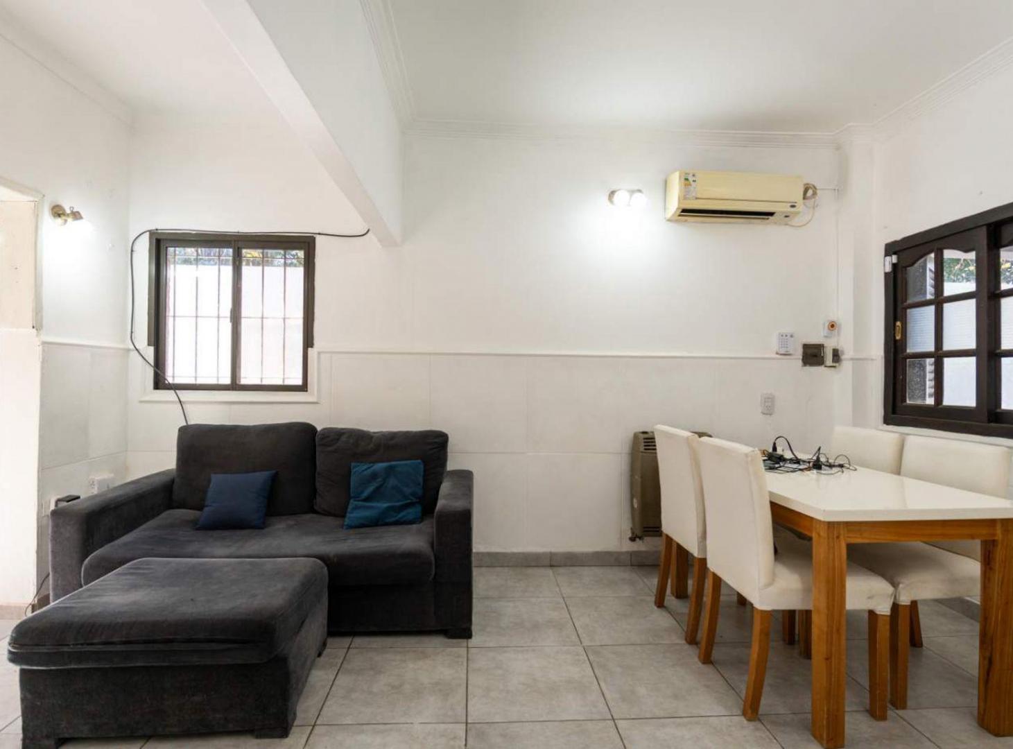 Foto de Casa en venta Villa Elisa, imagen 2