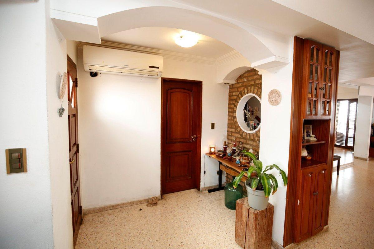 Foto de Casa a la venta en La Plata, imagen 5