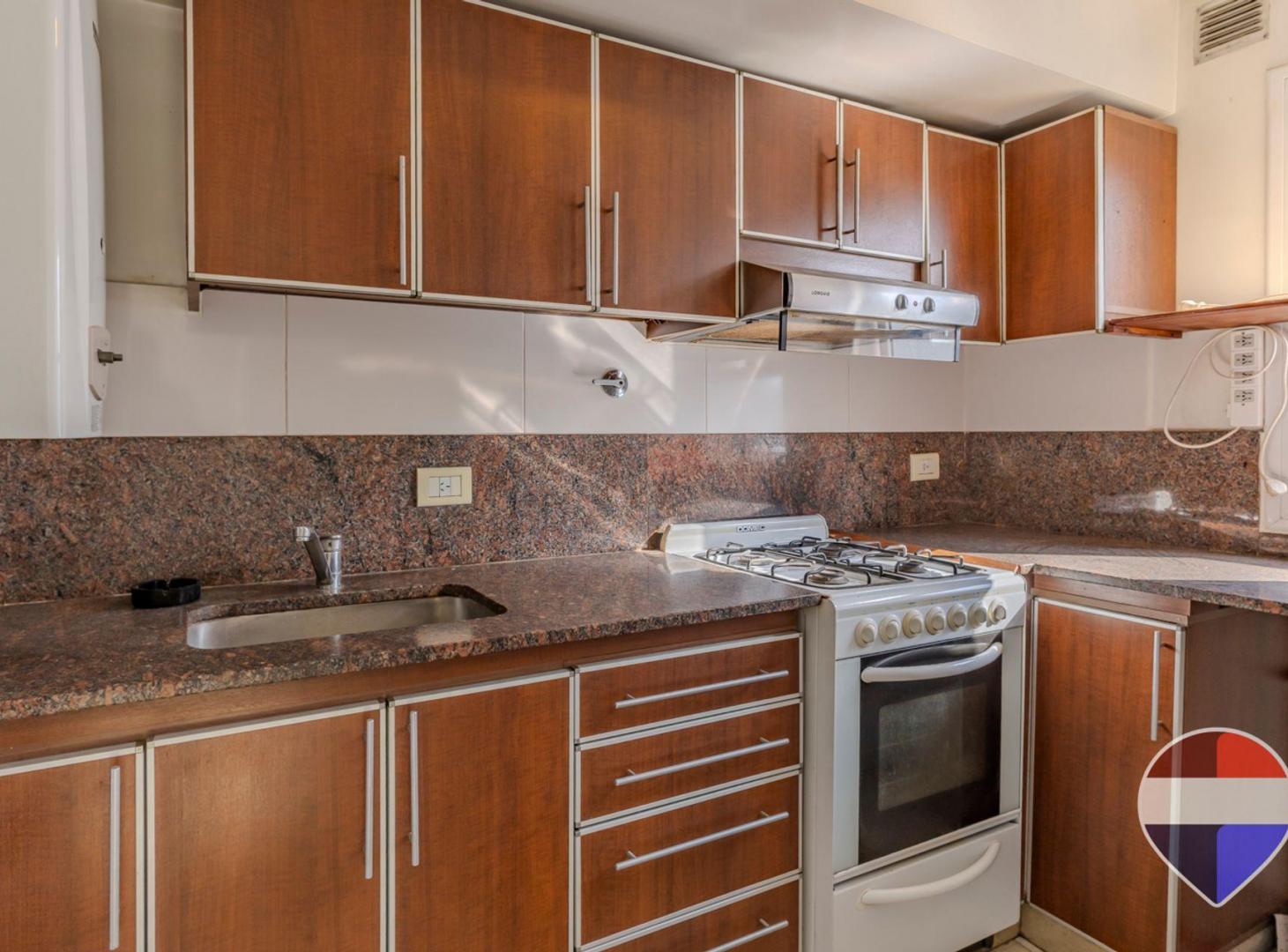 Foto de DEPARTAMENTO EN VENTA, 2 DORMITORIOS, CON COCHERA, imagen 1